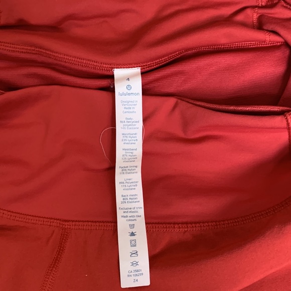 Lululemon Speed Up Mid-Rise Lined Short 2.5” - Picture 4 of 4